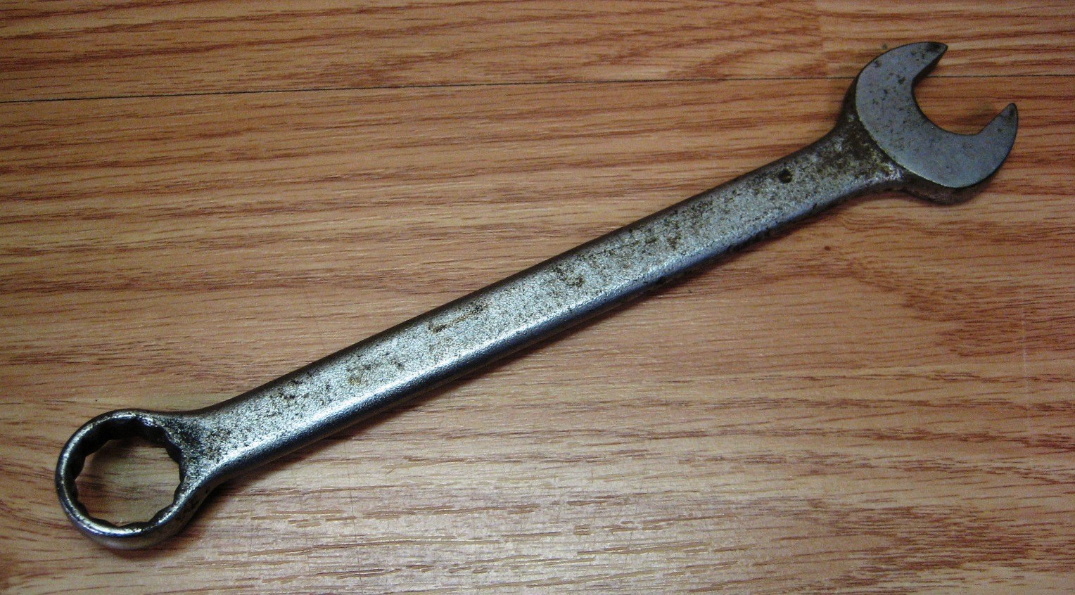Proto (1222) 11/16 x 11/16 12 Point Open / Closed Combination Wrench **U.S.A**