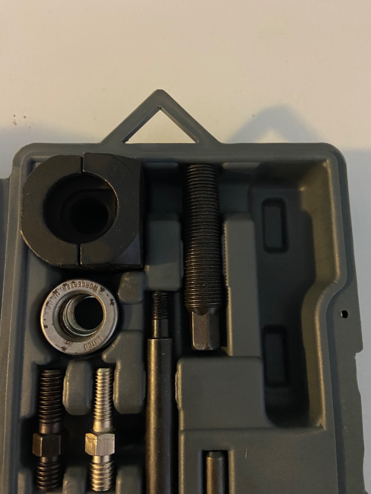 Matco Tools PP390 “No Slip” Pulley Puller/Installer Kit – Complete in Case