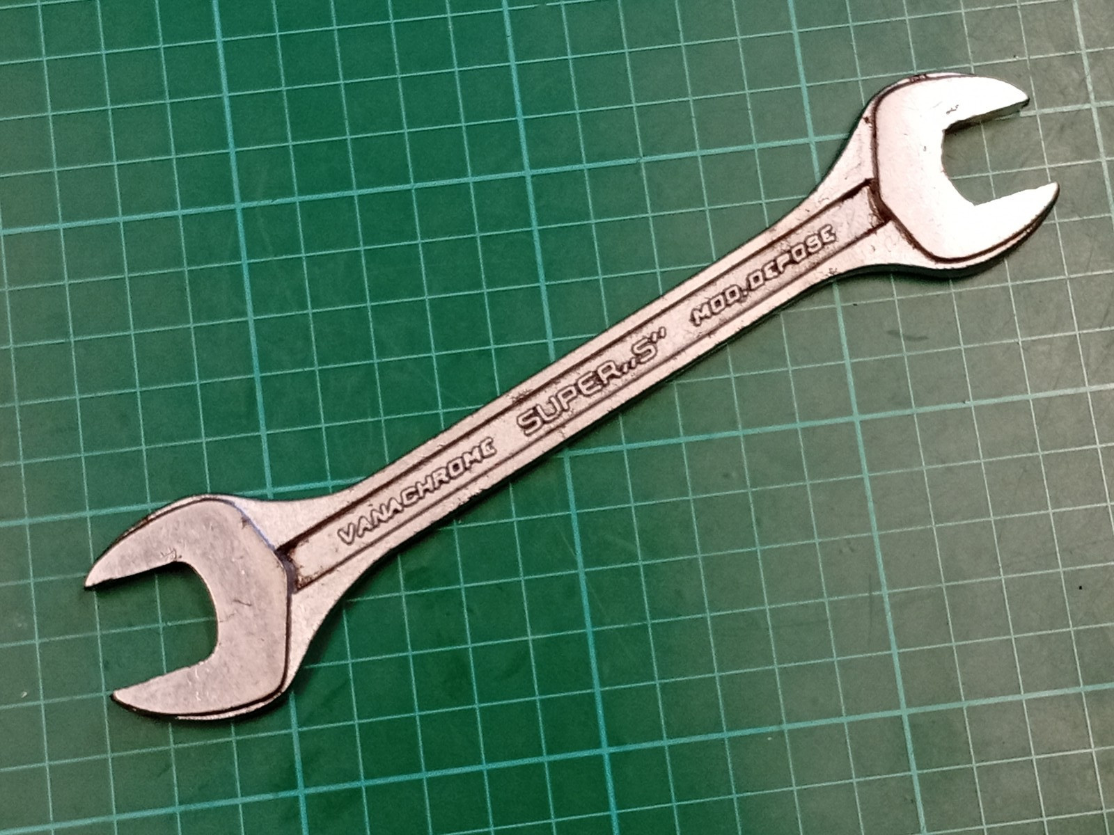 Facom No44, 15mm x 17mm, Vanachrome Super S, Open Ended Spanner, Made In France