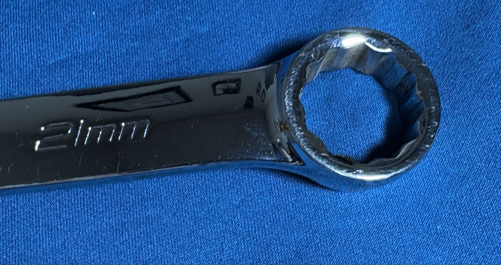 Snap-On ™ Tools USA 21mm Metric Standard 12 Point Chrome Combo Wrench OEXM210B