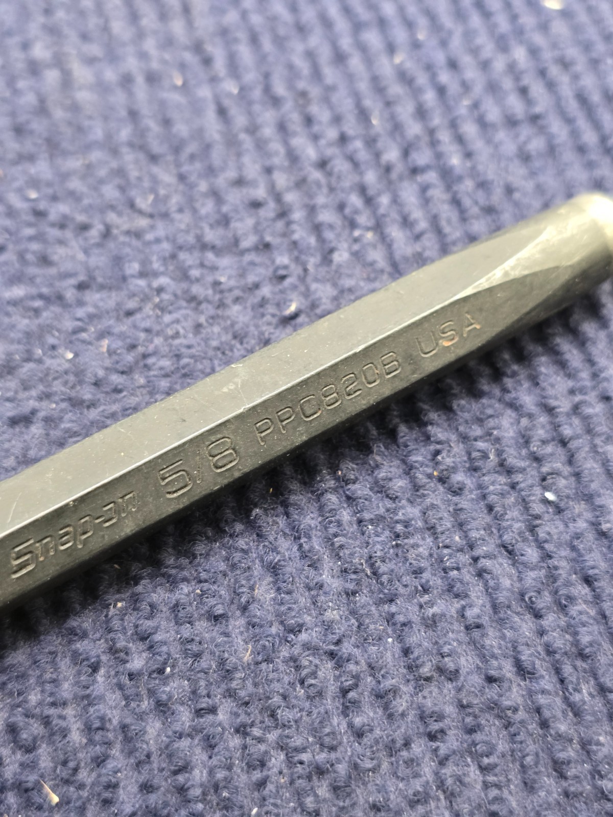 Snap-On PPC820B 5/8-inch Flat-Tip Cold Chisel 6-1/2 inch Length – Black Oxide