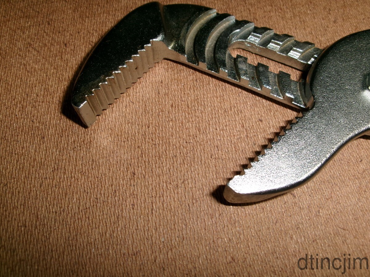 Wilde Witco G272 12-3/4″ Pipe Wrench Pliers Made in USA