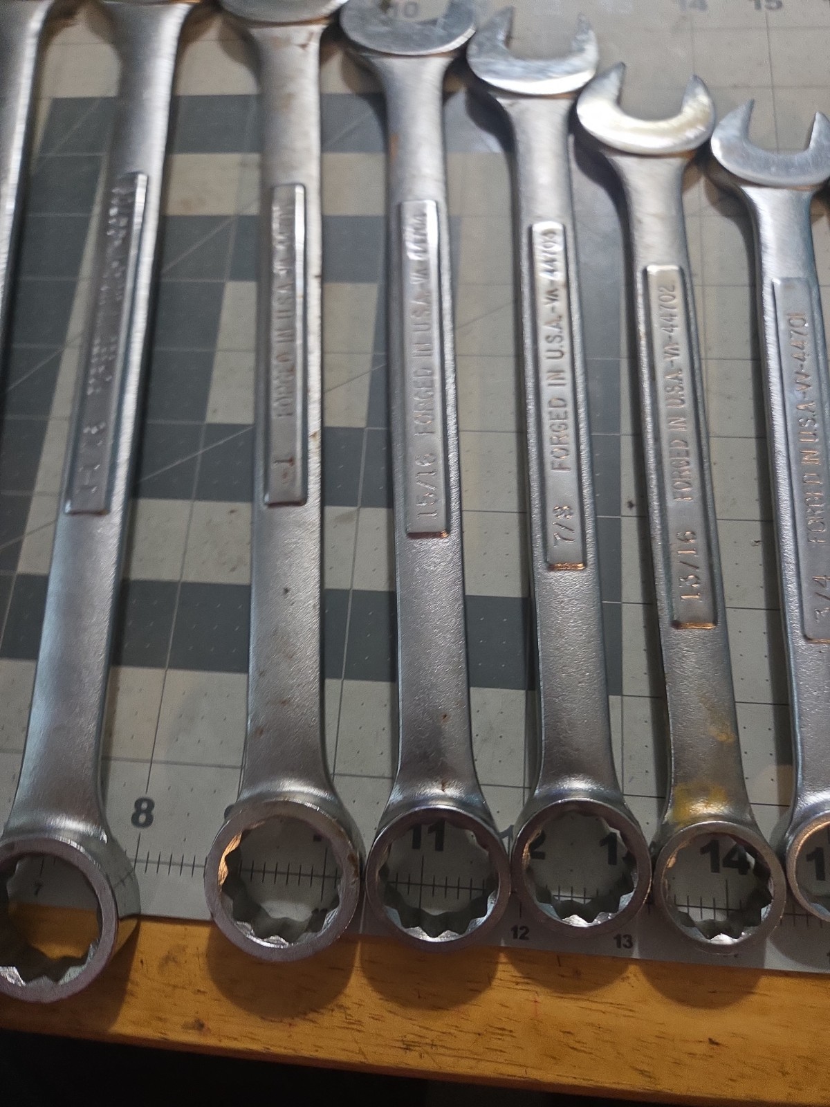10 Pc Craftsman VV & VA Series 12-Point Combination Wrench Set 5/8″ To 1 1/4″