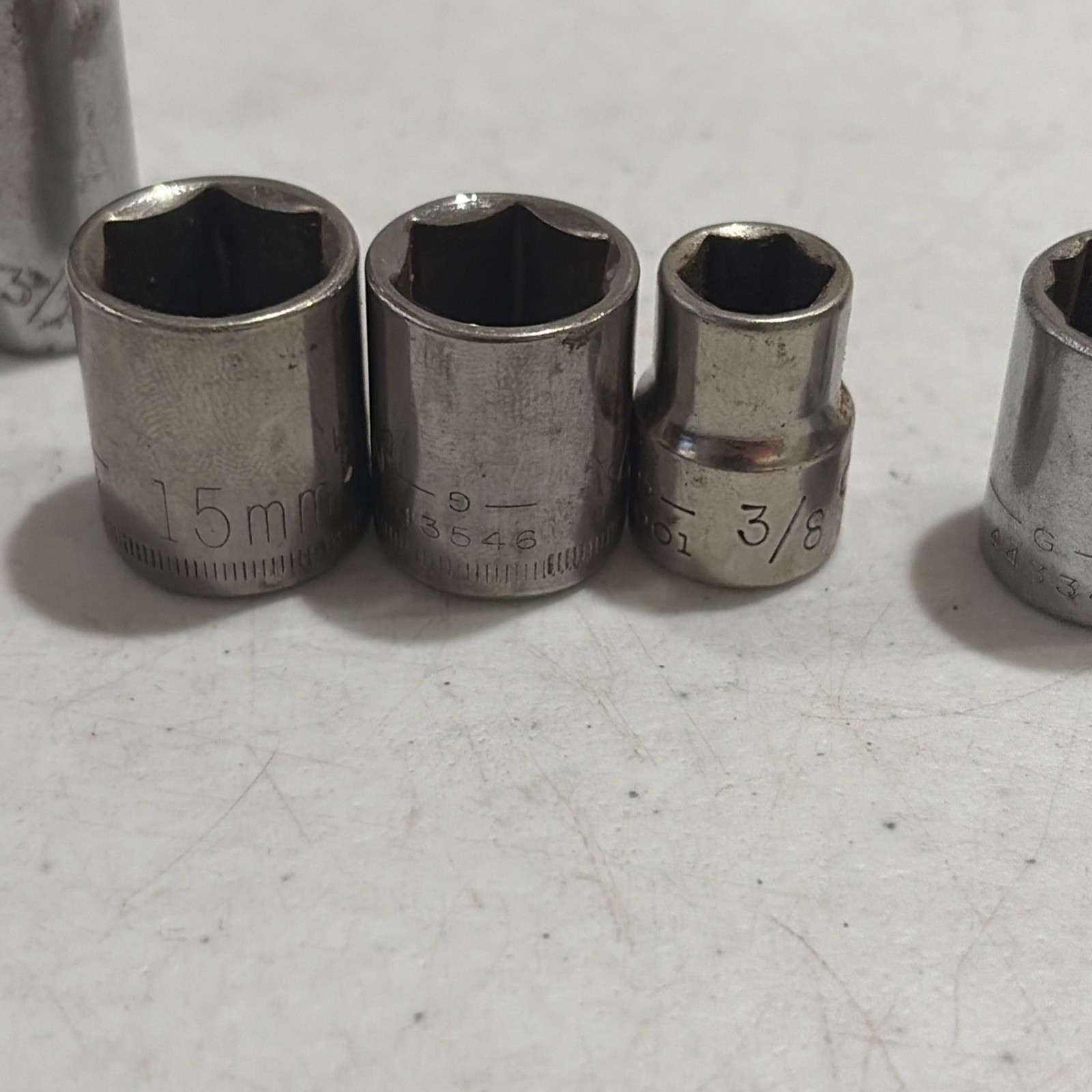 Craftsman Socket Lot 16 SAE & Metric 6 & 12 Point Sizes In Description