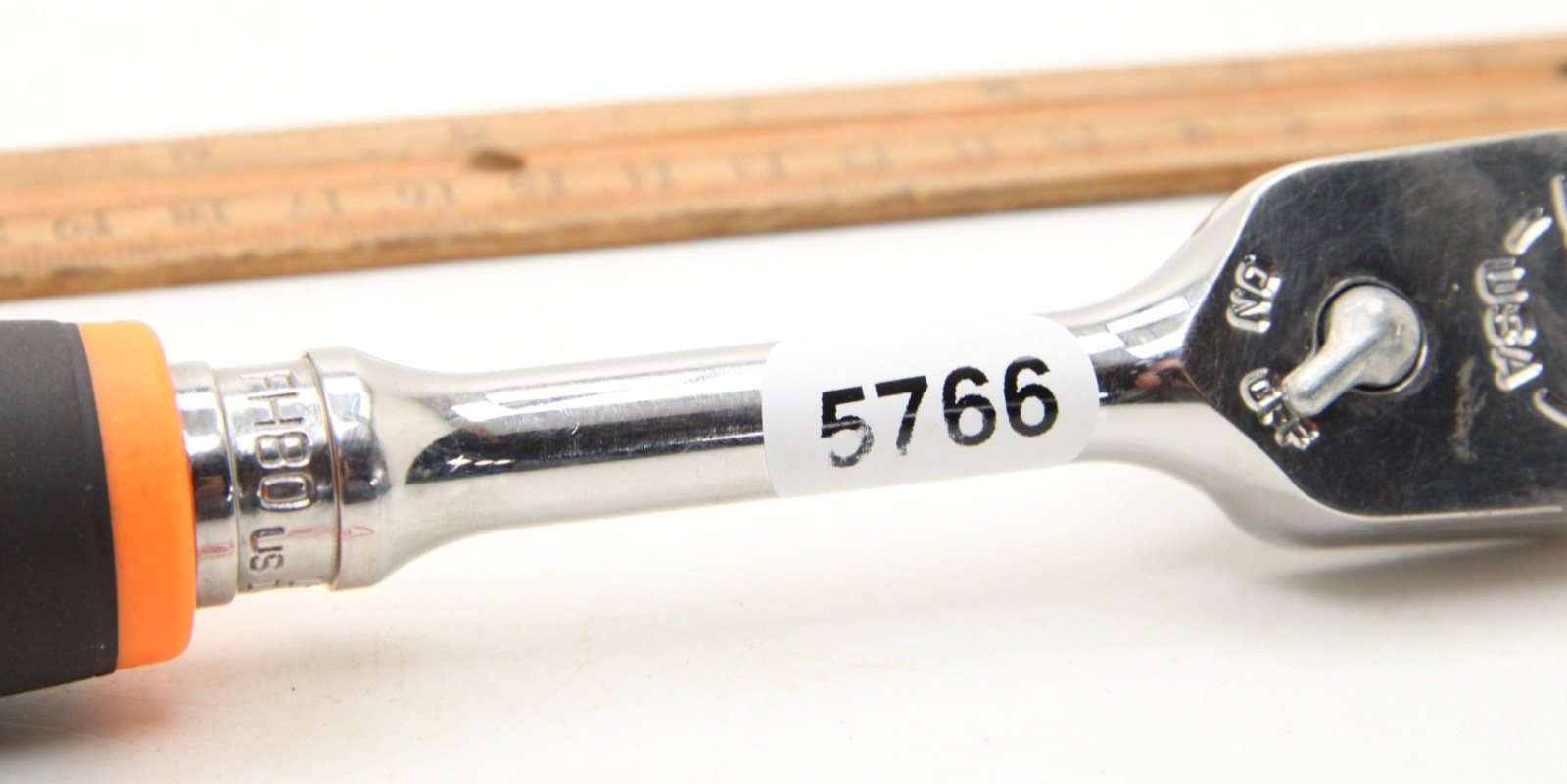 Snap-on FH80 3/8″ Standard Ratchet 80 Tooth Damage to Soft Grip Orange 9.5″ USA