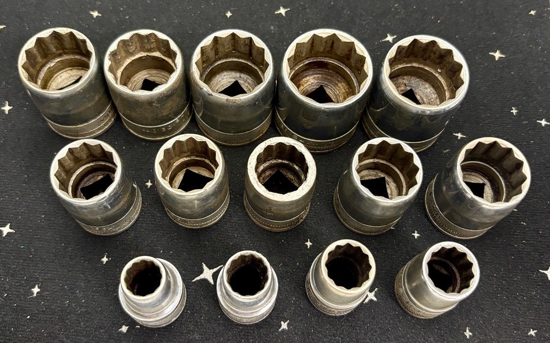 VTG S-K Tooks 14 Piece Set 12 Point Sockets 7/16″ To 1-1/8″ 40114-40136 USA