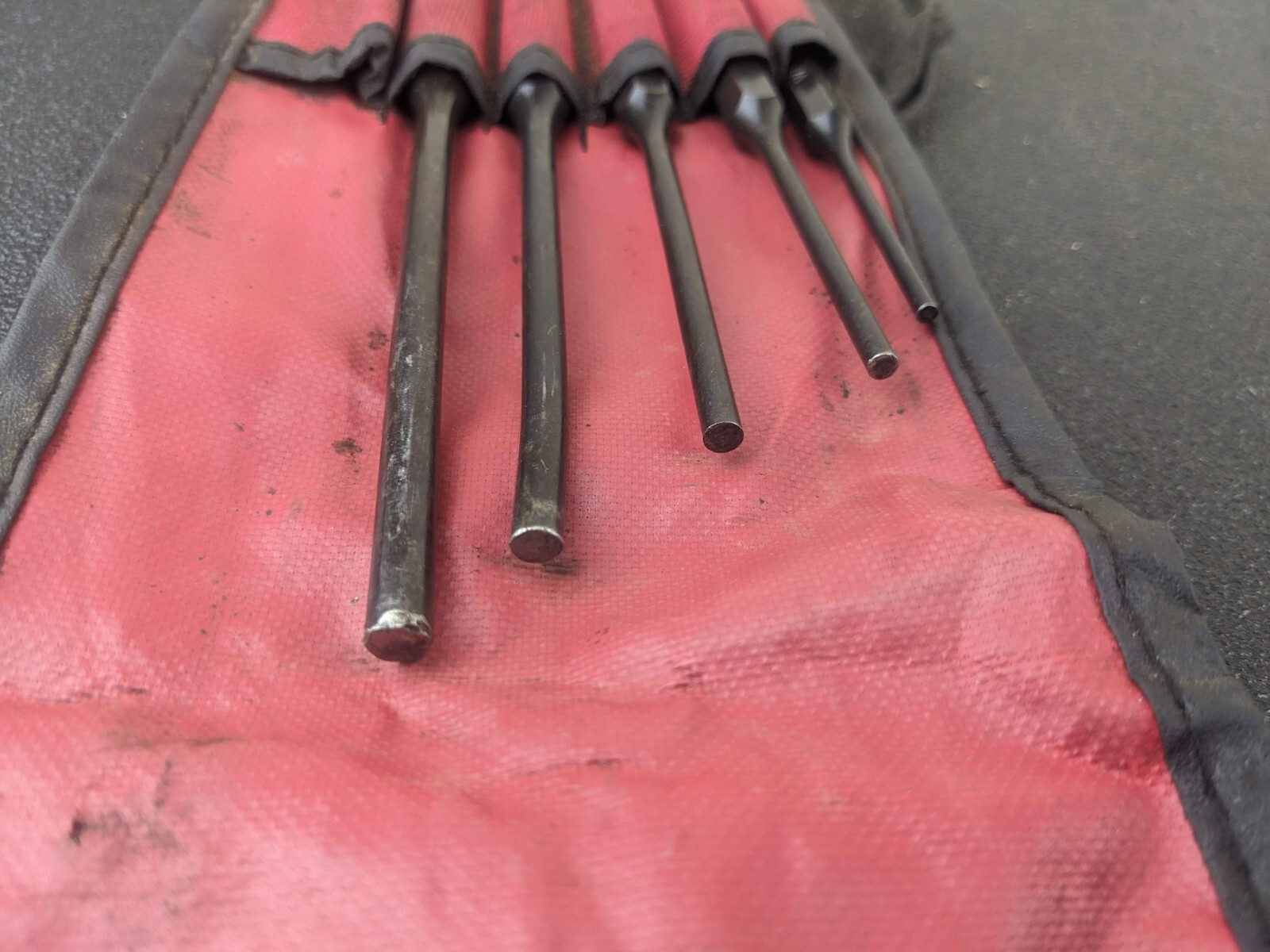 #bk339 SNAP ON PPCL60BK 5 PIECE «LONG» PIN PUNCH SET