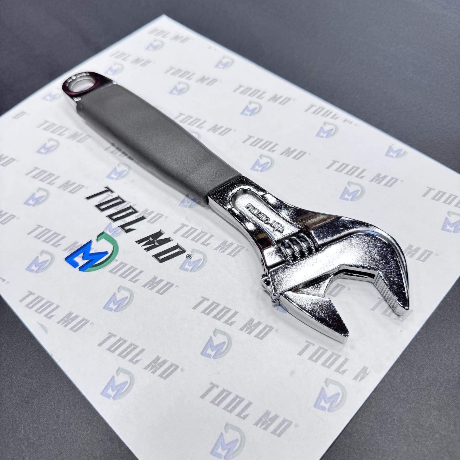 Snap-on Tools USA DARK TITANIUM 10″ Flank Drive PLUS Adjustable Wrench FADH10C