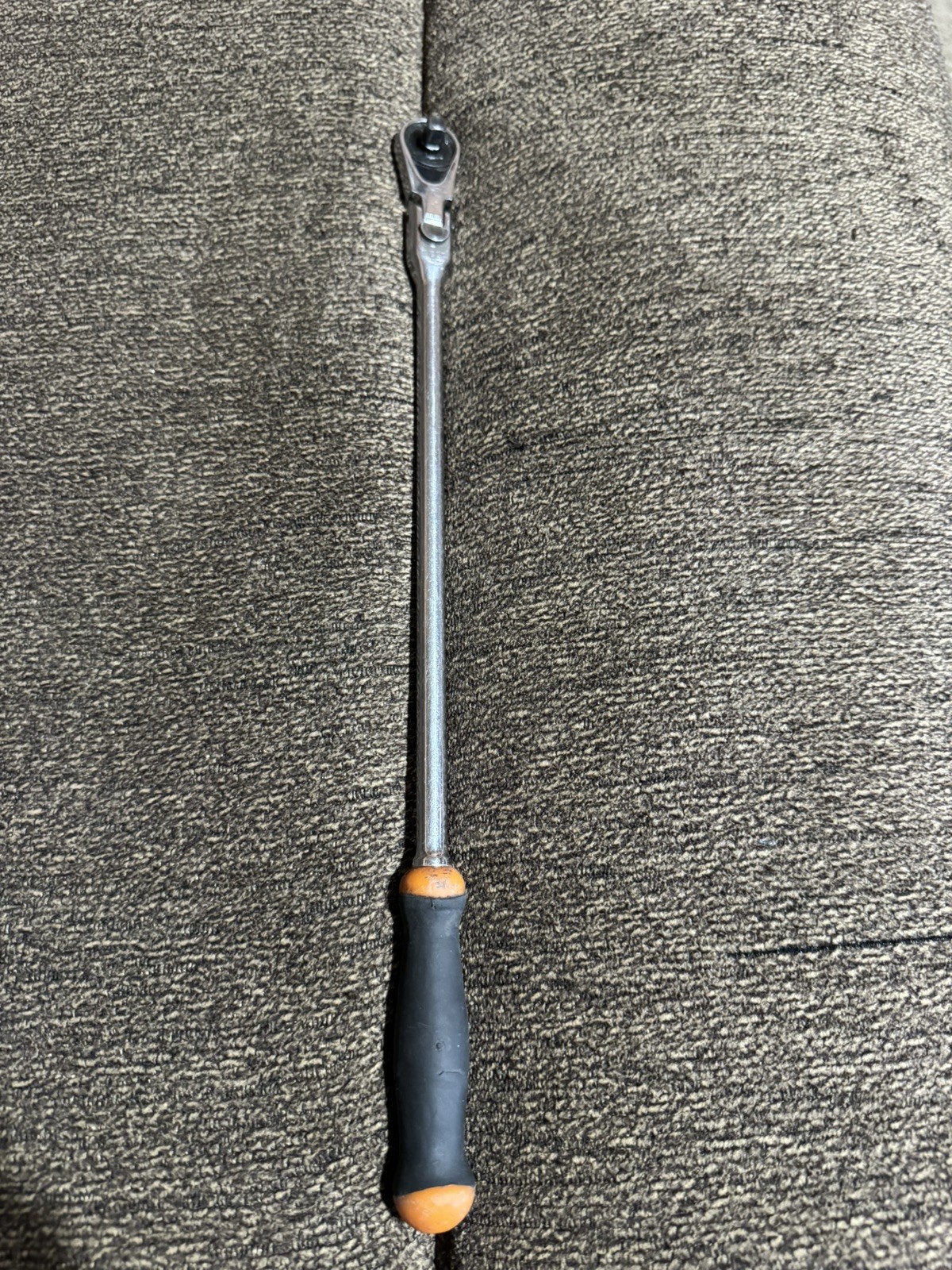 Matco Tools USA AFR128LFM 1/4″ Drive 13-3/4″ Long Locking Flex Head Ratchet