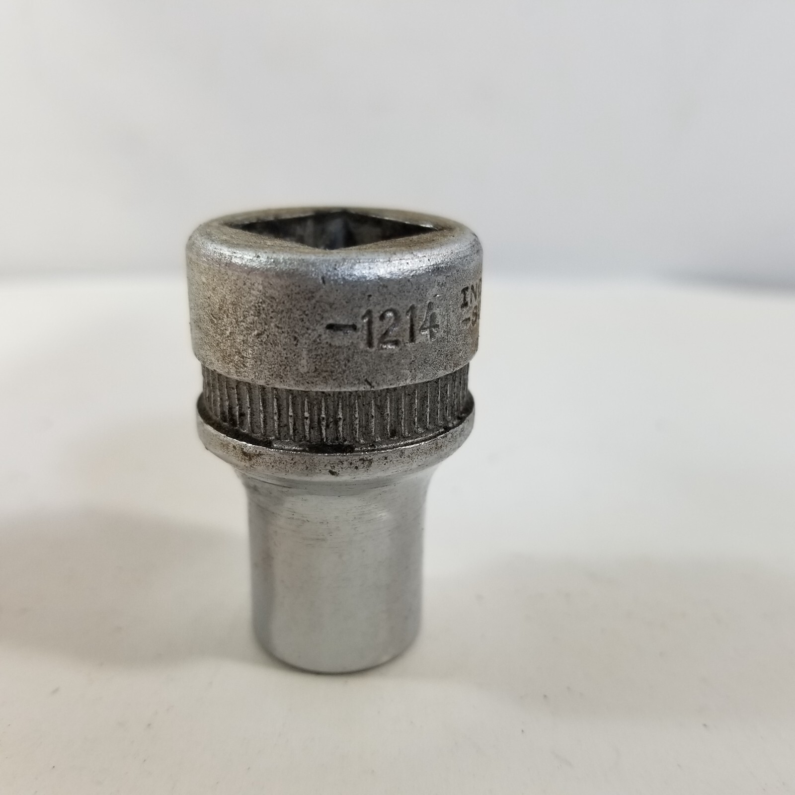 Indestro Super Chrome Socket 1214 7/16in. 12 pt. 1/2″ Drive USA 1950s