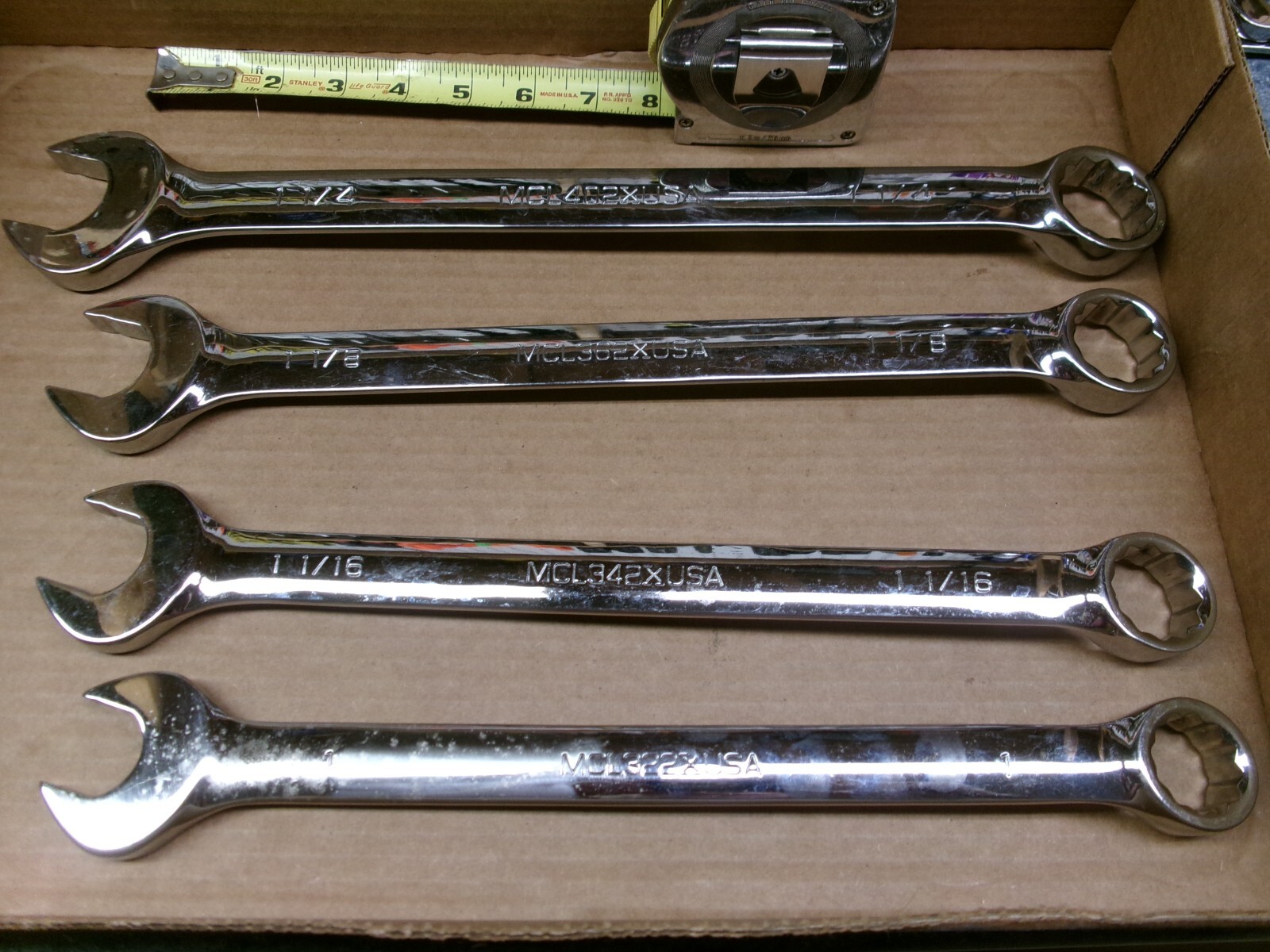 Matco Tools 4-Piece SAE Non Slip 12-Point Combination Wrench Set 1 – 1-1/4″
