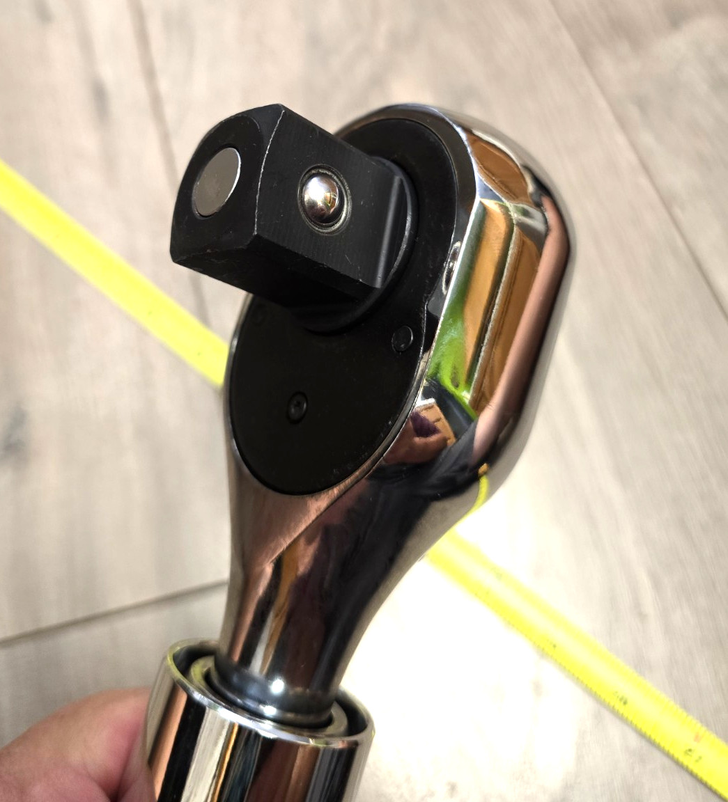 1″ drive Heavy Duty Quick Release Extendable Locking Ratchet, 20″ to 31″ Long