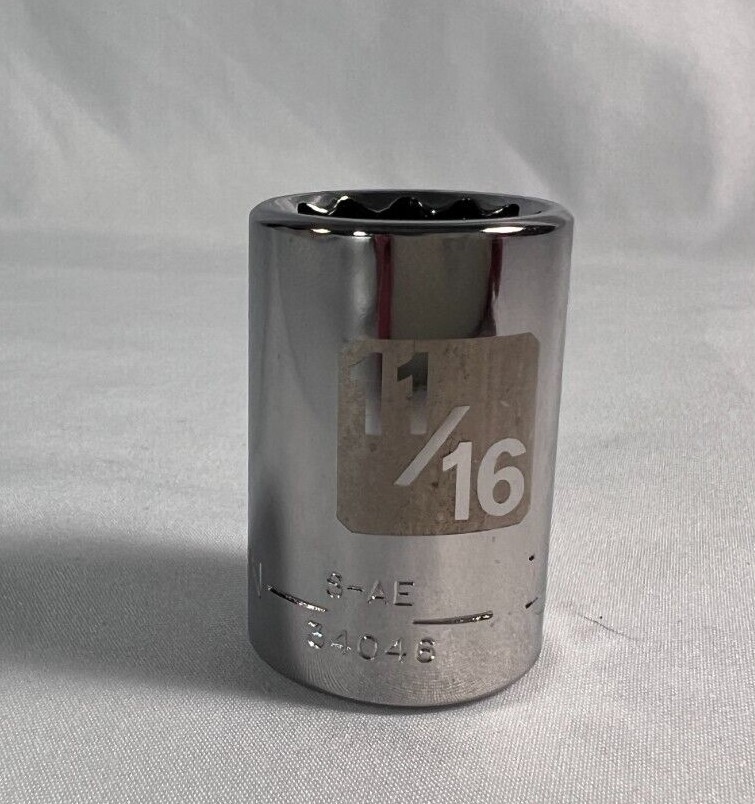 NEW Craftsman Socket 3/8 & 1/2″ Drives 6 &12 pt Choose Size Metric / SAE