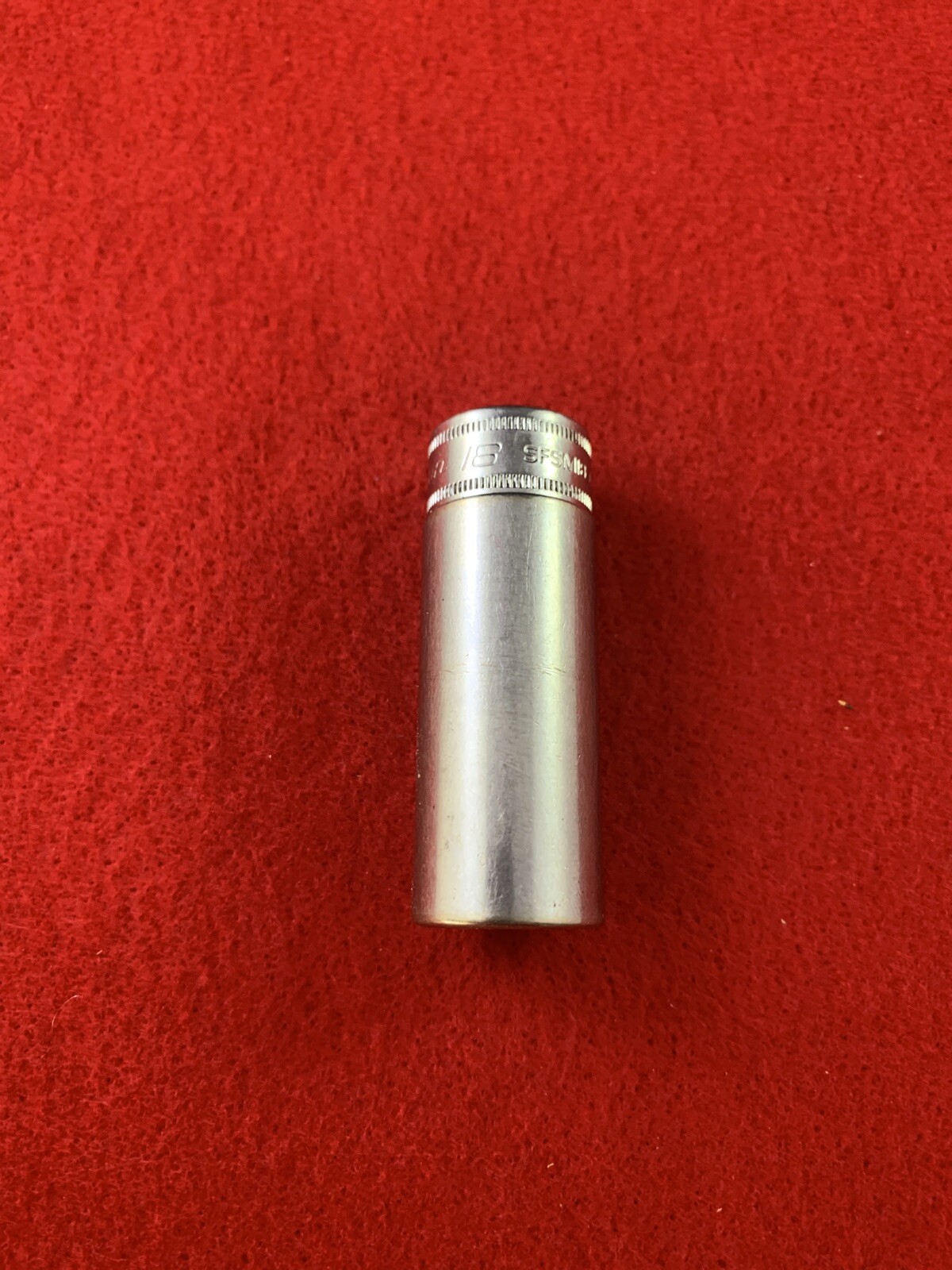 Snap-on Tools USA 3/8″ Drive 18mm Metric 6PT DEEP Chrome Socket SFSM18 (D14)