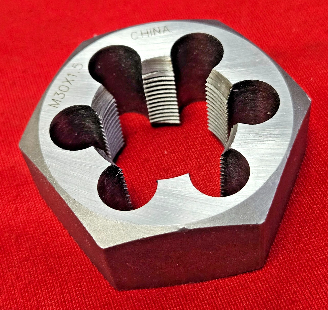M30 X 1.5 Metric 2″ Hex A1 419-30150 Rethread Die 30MM Carbon Steel
