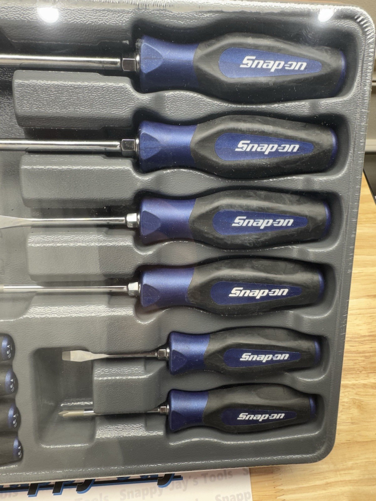 Snap-on Tools USA NEW 10pc BLUE Phillips & Flat Head Screwdriver Set SGDX6040BMB