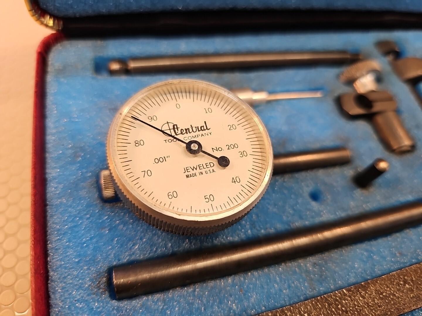 CENTRAL TOOLS No. 200 –  DIAL INDICATOR MEASURING SET W/CASE *MINT*