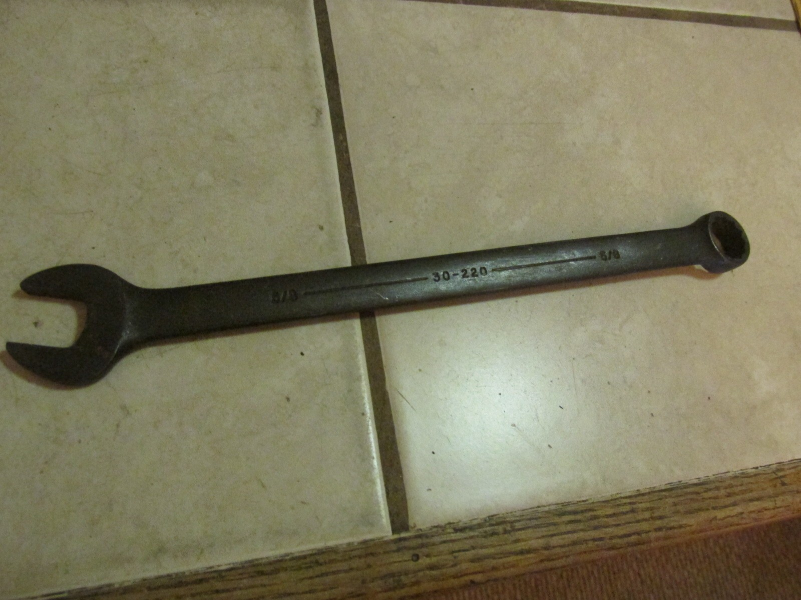 Vintage ARMSTRONG USA 5/8 COMBINATION WRENCH 10 INCHES LONG 12 POINT 30-220