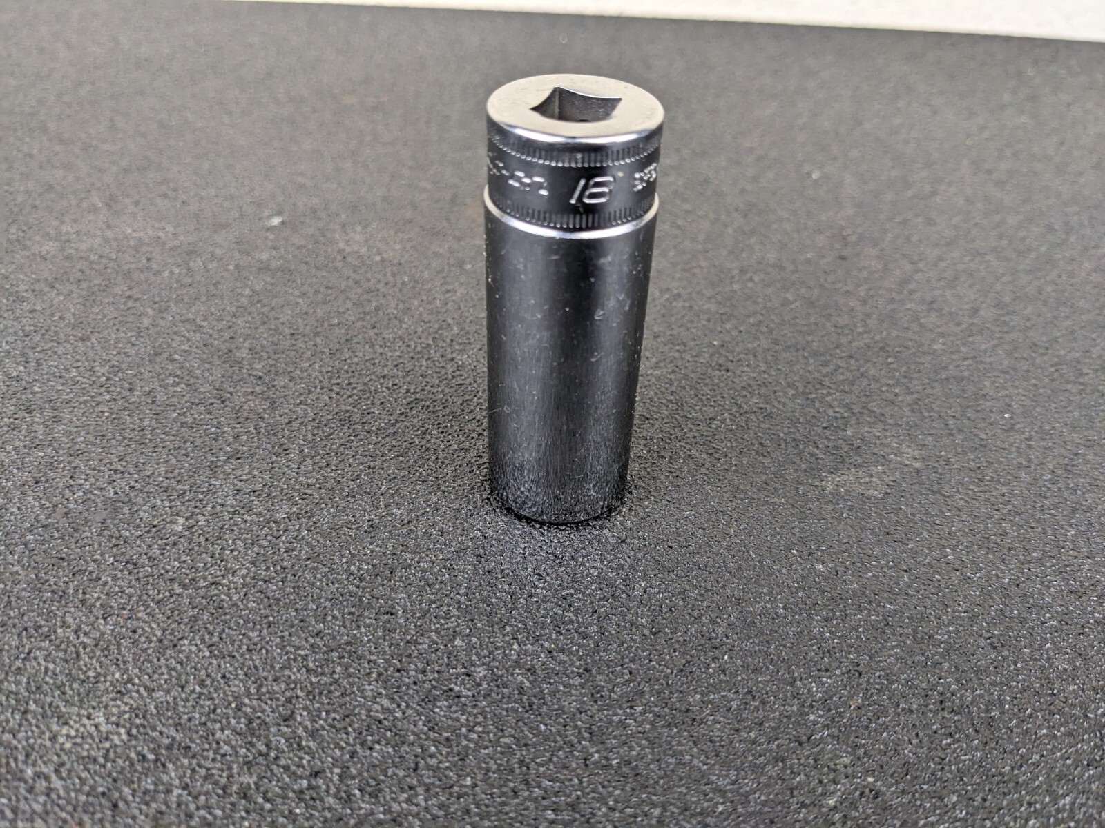 #bj408 Snap-On Tools USA NEW SFSM18 3/8″ Drive 6 Point 18mm Metric Deep Socket