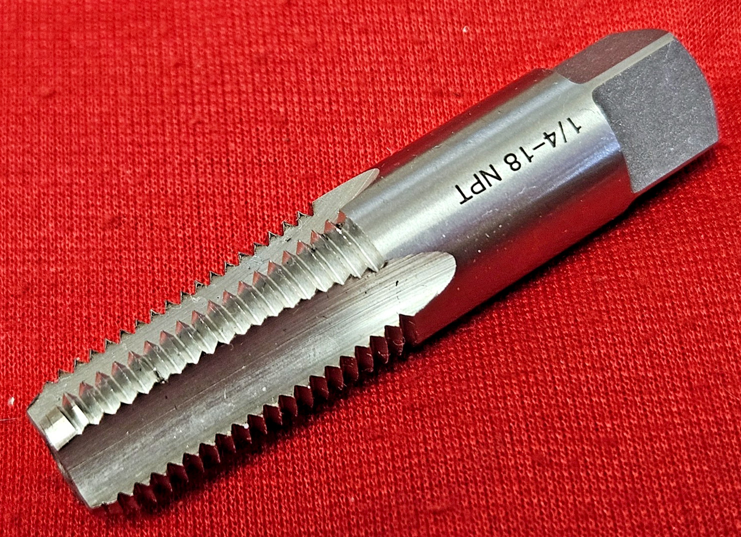 1/4 -18 NPT Irwin 1903ZR / 8303 Taper Pipe Tap Thread Cutting Cleaning