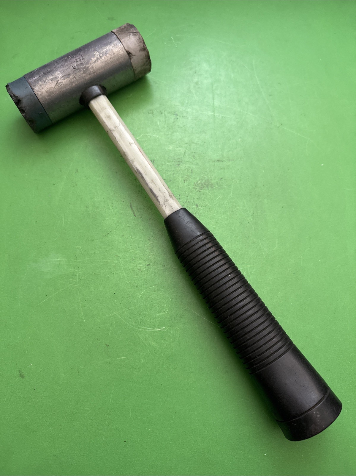 Snap-On Professional Tools USA 32 Ounce Soft-Face Combination Hammer MPN BH-232