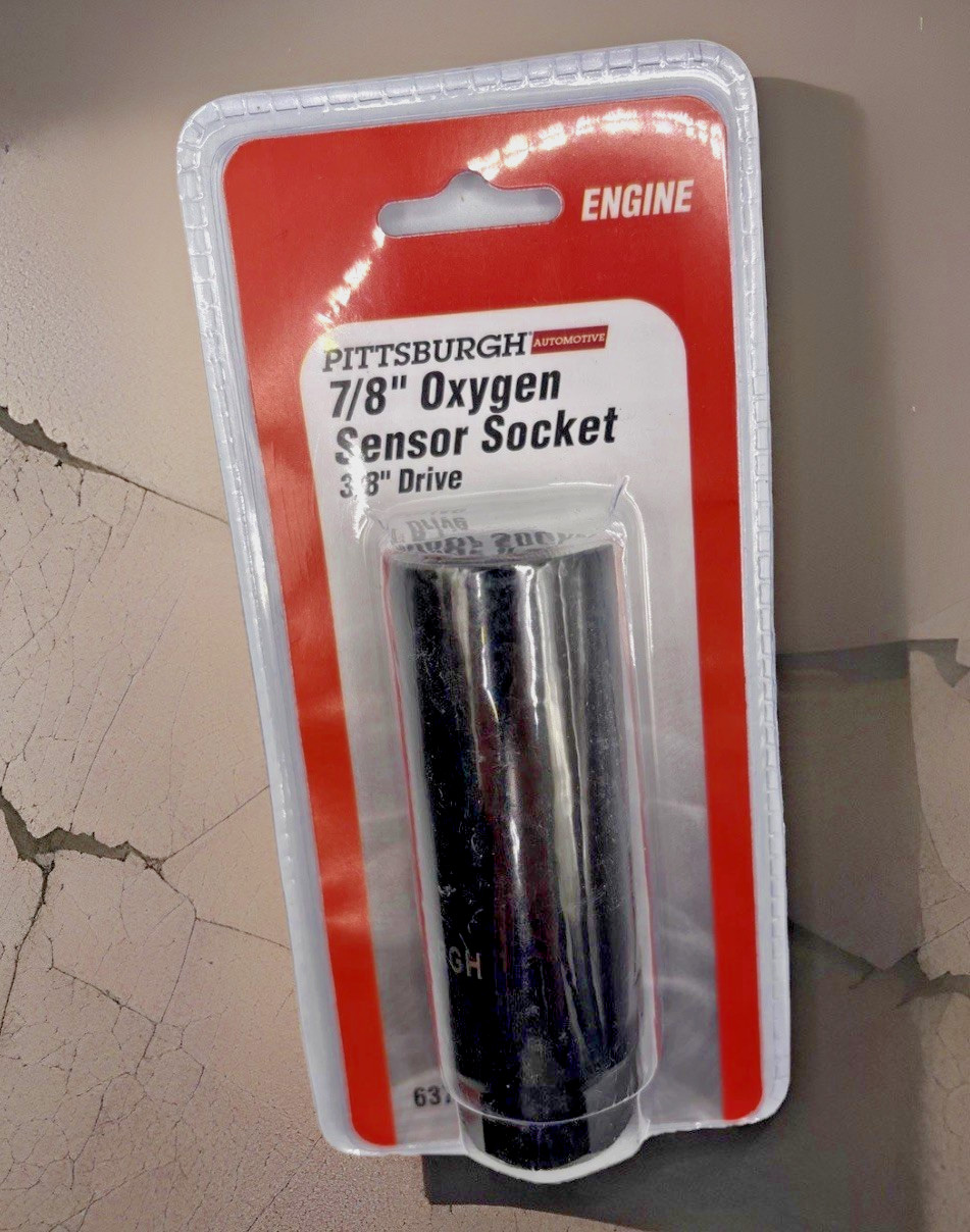 Pittsburgh 7/8″ Oxygen Sensor Socket – 3/8″ Drive 63702 NEW