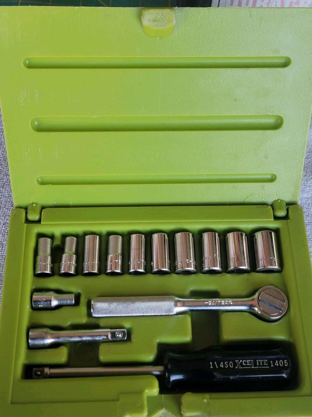 14pc XceLite 1001 Square Drive Socket Set 1/4″ + Ratchet & Ext. Plastic Case USA