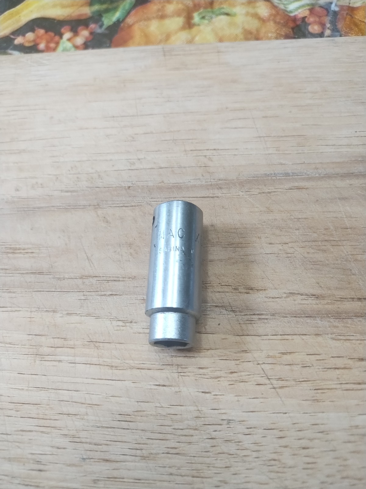 Mac Tools 3/8″ Semi Deep Socket. 3/8″ Drive, 6 Point. Part # XD126