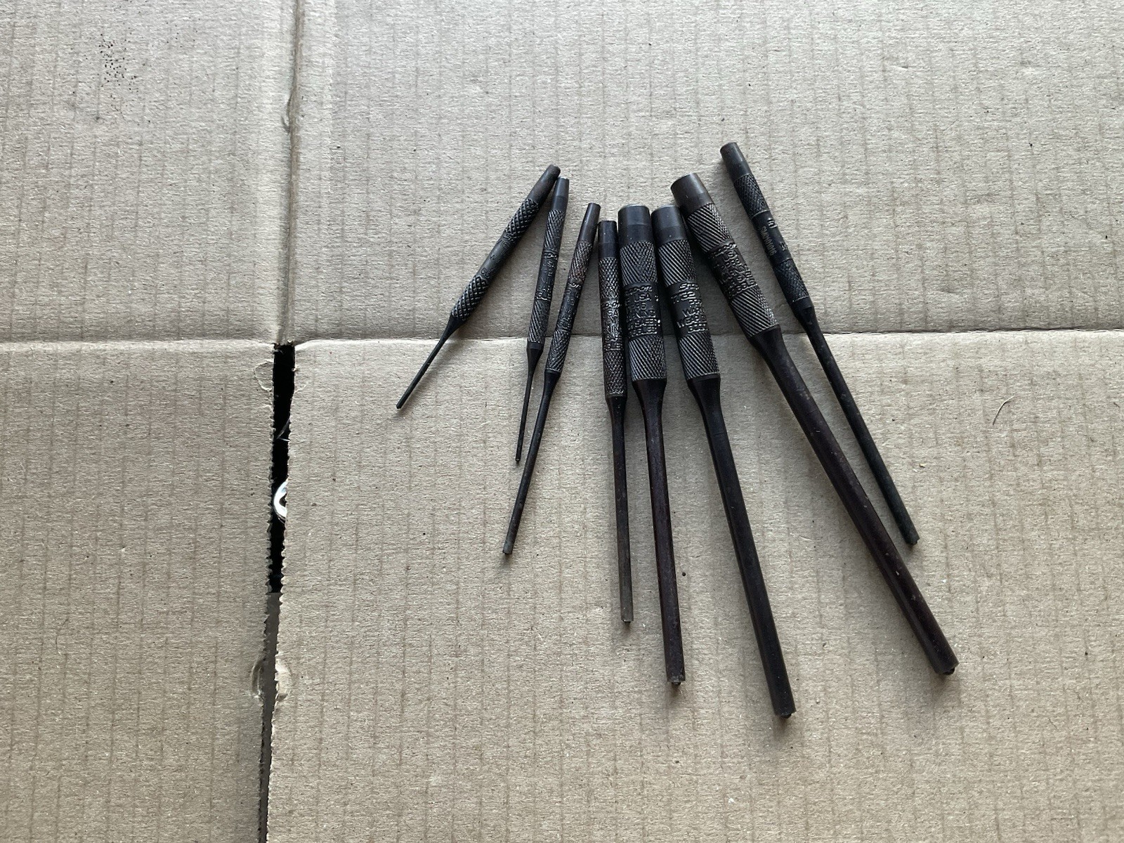 Snap-on Tools 8pc Roll Pin Punch Set PPR708BK