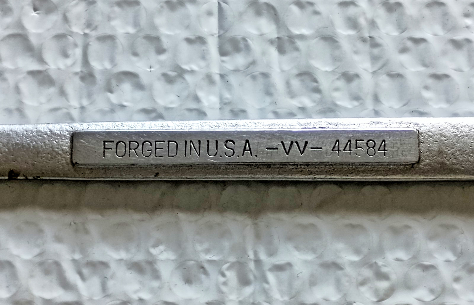 CRAFTSMAN TOOLS USA VV44584, 3/4″x7/8″ DOUBLE OPEN-END WRENCH, 9.25″ LONG.