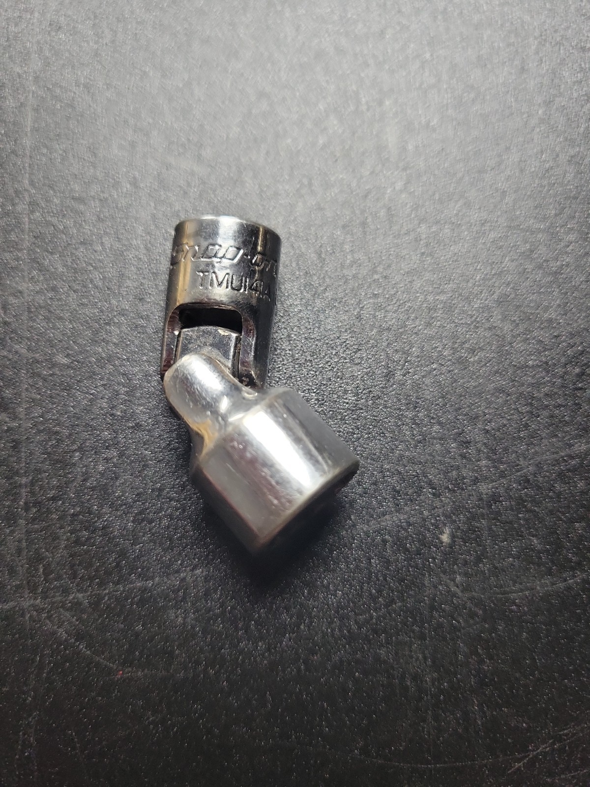 Snap On 1/4” Dr 7/16” 12 Point Shallow Swivel Universal Socket TMU141A NO MARKS