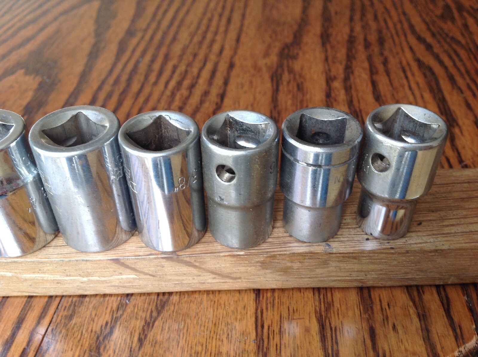 12 Draper Expert AF Sockets With 1/2″Drive 1″ to 7/16″ & 2 Spark Plug Sockets.