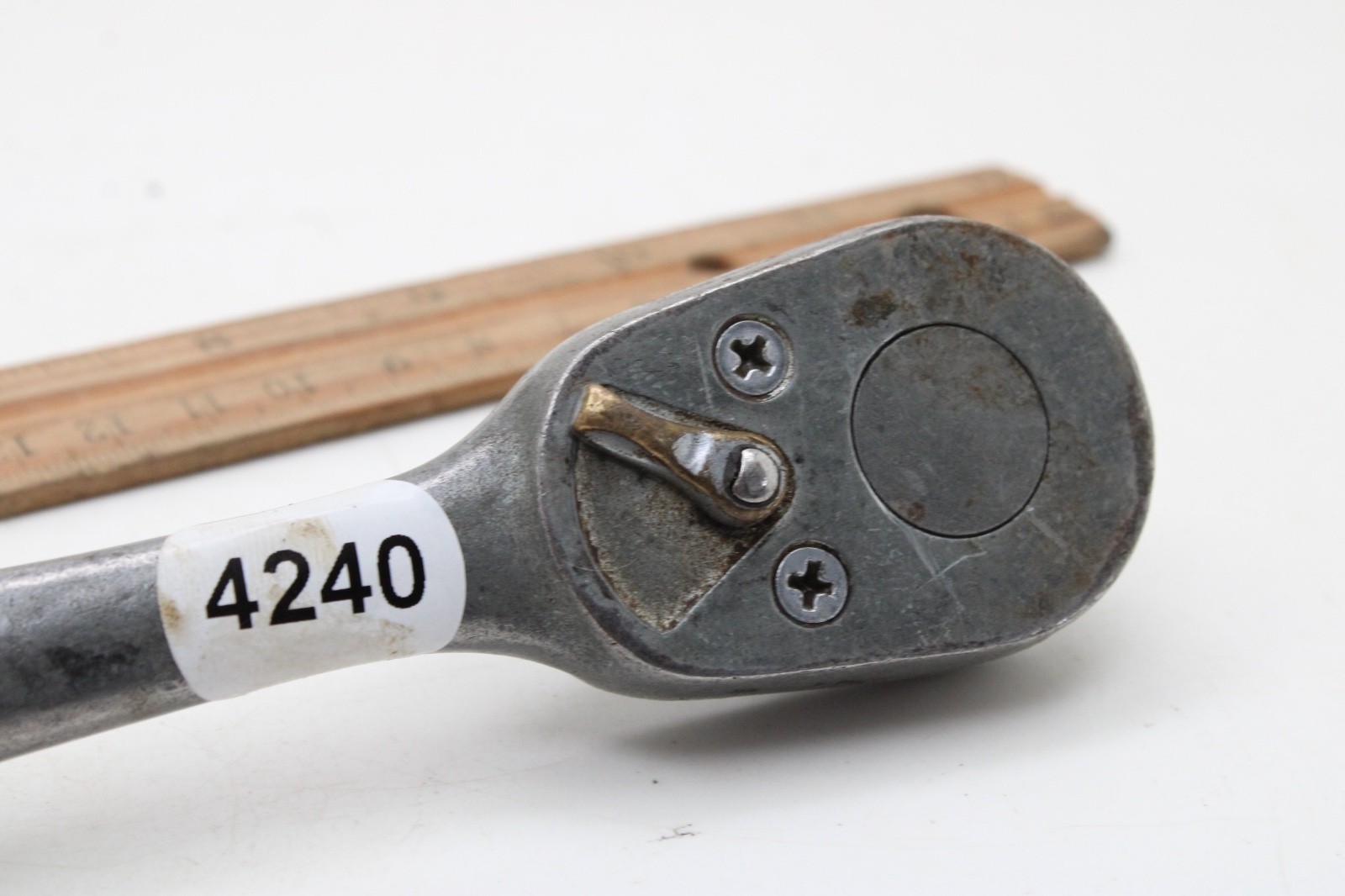 Craftsman KV- 44809 1/2» Drive 10″ Long Chrome Quick Release Ratchet USA