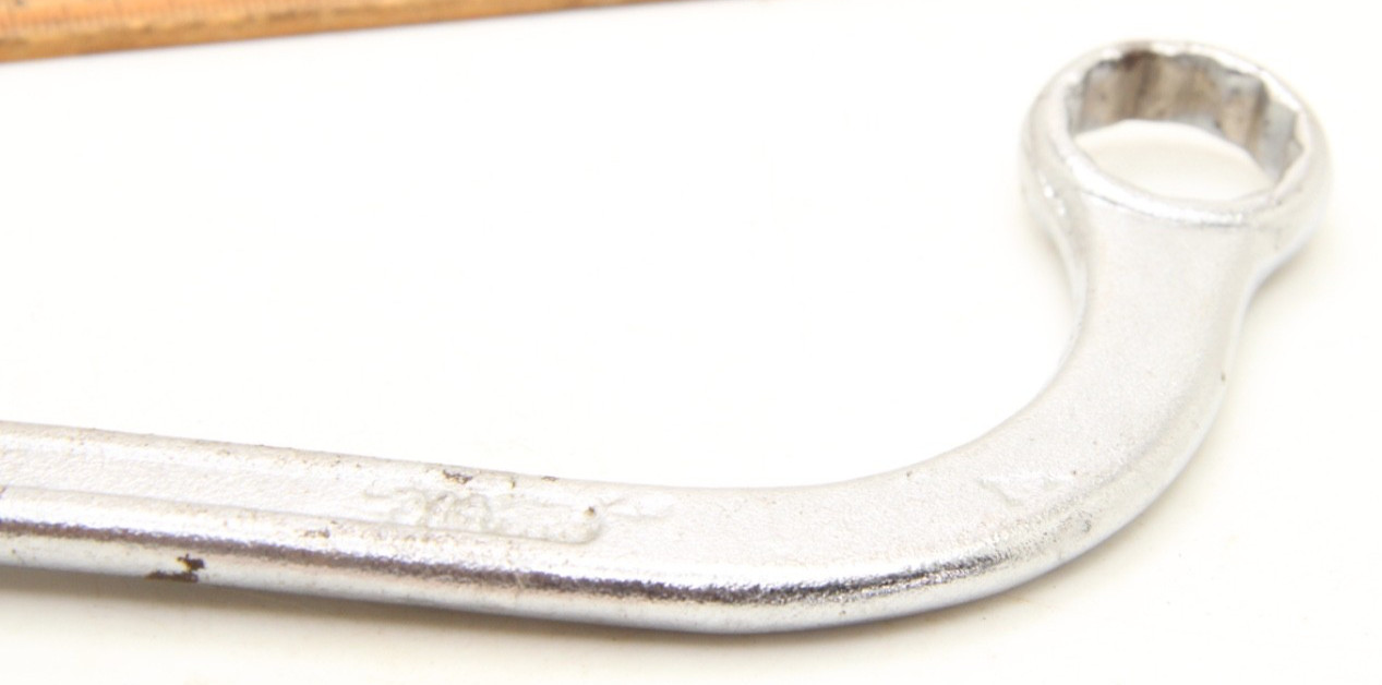 Unbranded 3/4″ x 11/16″ 12 Point SAE S-Style Double Box Wrench Drop Forged