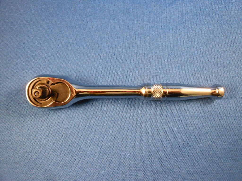 NEW JobSmart of Tractor Supply Co. 1/4″ Drive 72 Tooth Chrome Ratchet Wrench