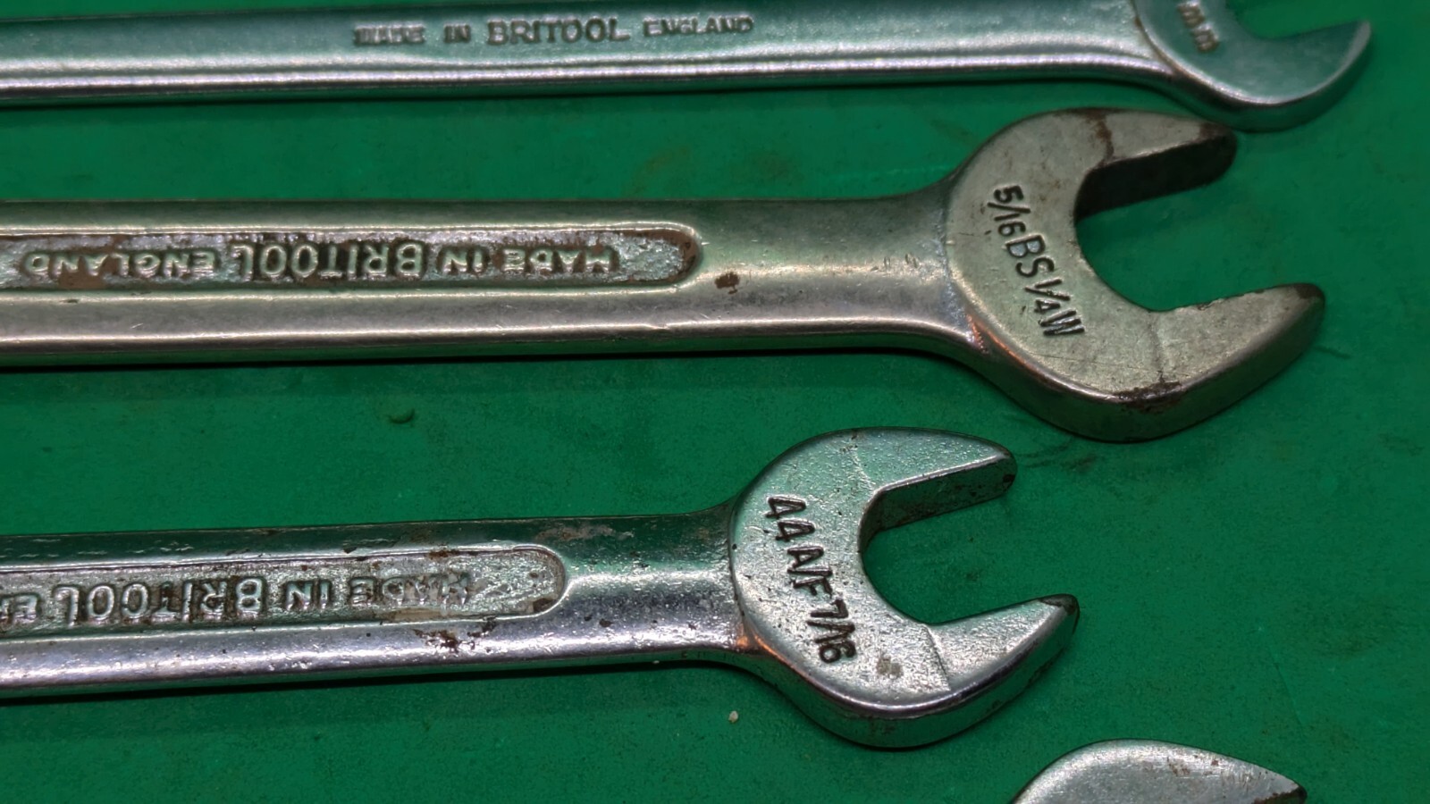 6 x BRITOOL Spanners. 5 x Open Ended, 1 x Combination. Metric and Imperial