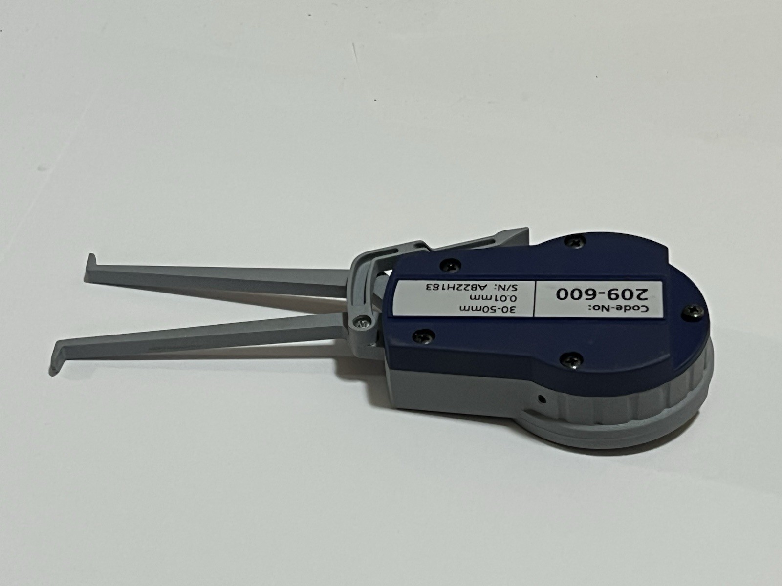 Mitutoyo 209-600 Metric Dial Caliper Gage Gauge 30mm – 50mm Range in Box .01mm