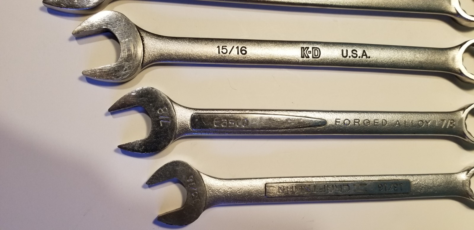 PROFESSIONAL CHROME COMB. WRENCHES: 1 1/8″, 1 1/16″, 1″, 15/16″, 7/8″, 13/16″