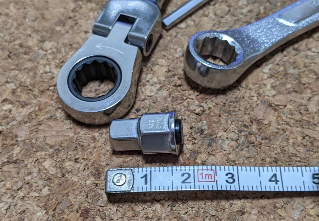 TONE Tools Japan – Motorsport 10mm Box End Wrench To 1/4″ Socket Adapter [RA-2]