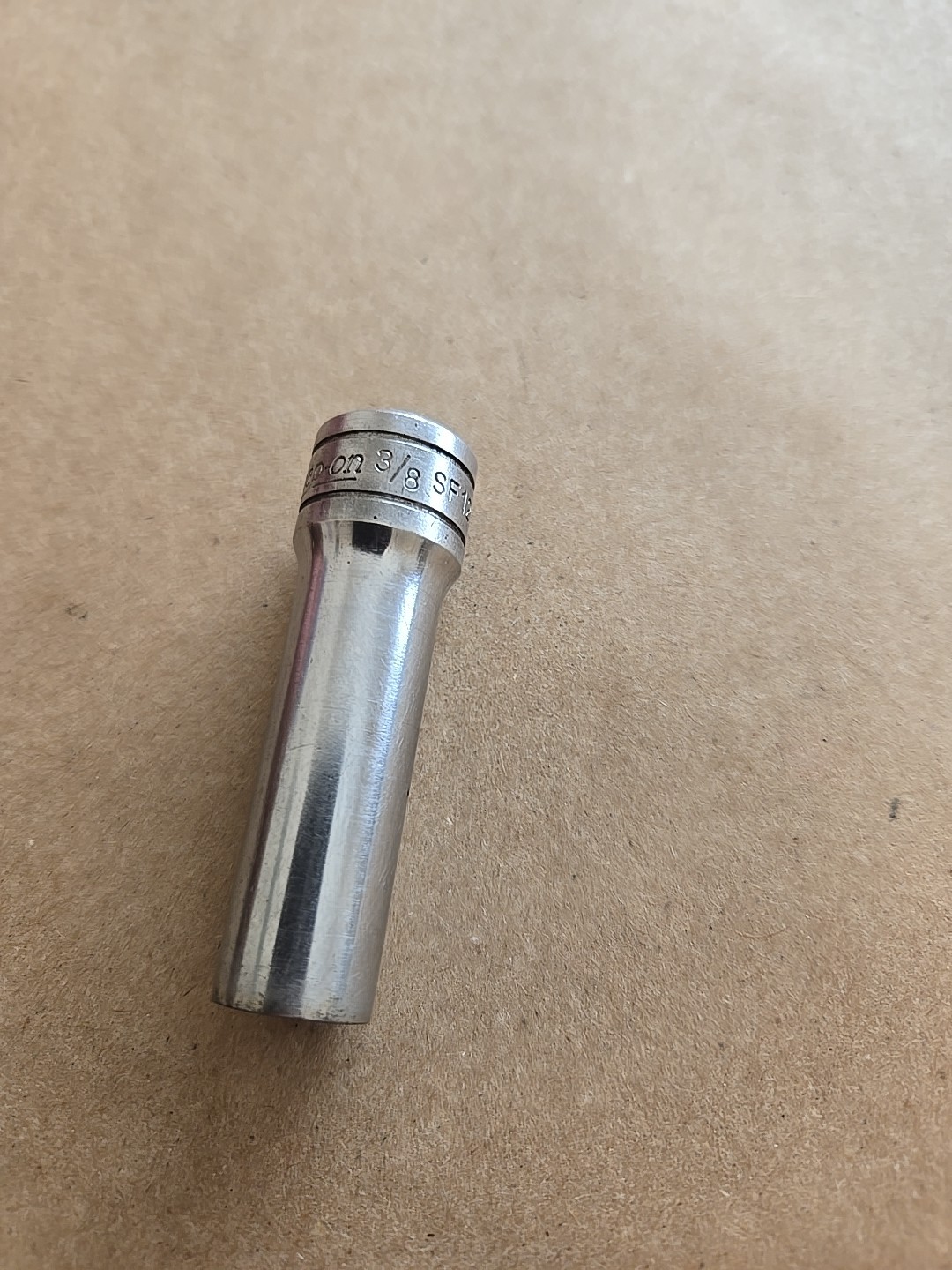Snap On 3/8″ Drive 3/8″ 12PT SAE Deep Chrome Socket Worn SF121