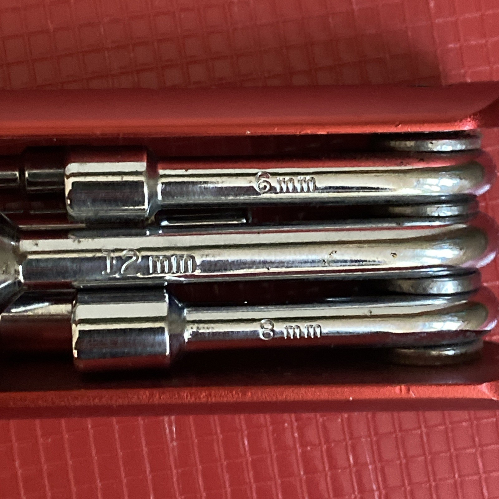 Craftsman MM 2238 AF 6 Pt. Metric Foldable Wrench Set 5,6,8,9,10,12 MM Aluminum