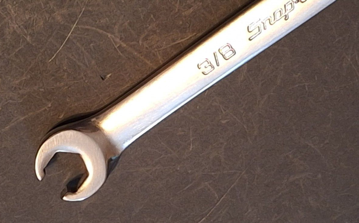 Snap On 3/8-7/16″ 6 Point Flank Dr double end flare nut wrench RXFS1214B