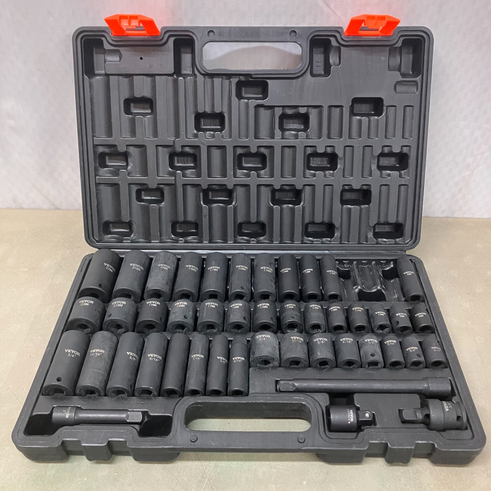 VEVOR Impact Socket Set 45PC Black 1/2″ Drive SAE & Metric Cr-V w/ Case