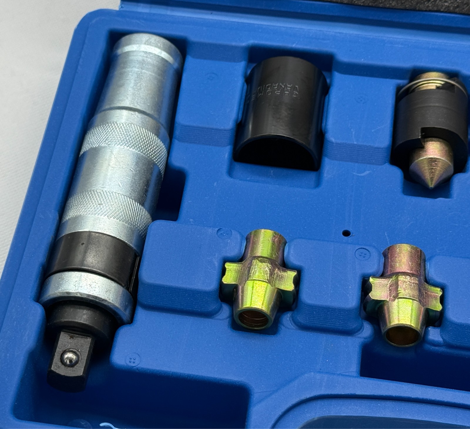 Universal Master Locking Wheel Nut Removal Tools Set Dismantle Dead Lug Nuts