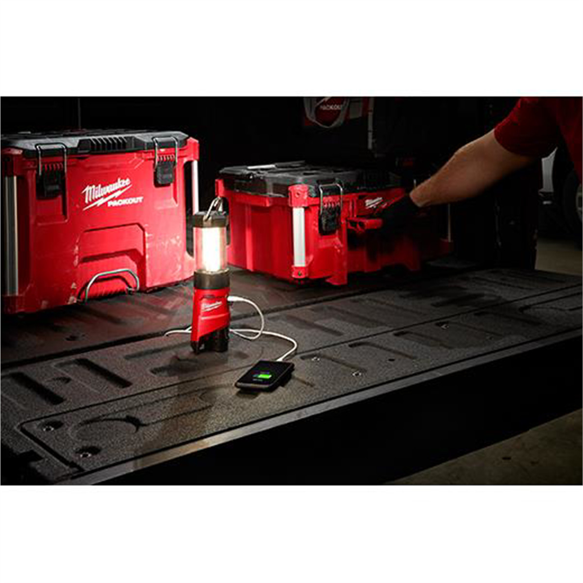 Milwaukee 2362-20 M12 12 Volt Cordless Lithium-Ion LED Lantern