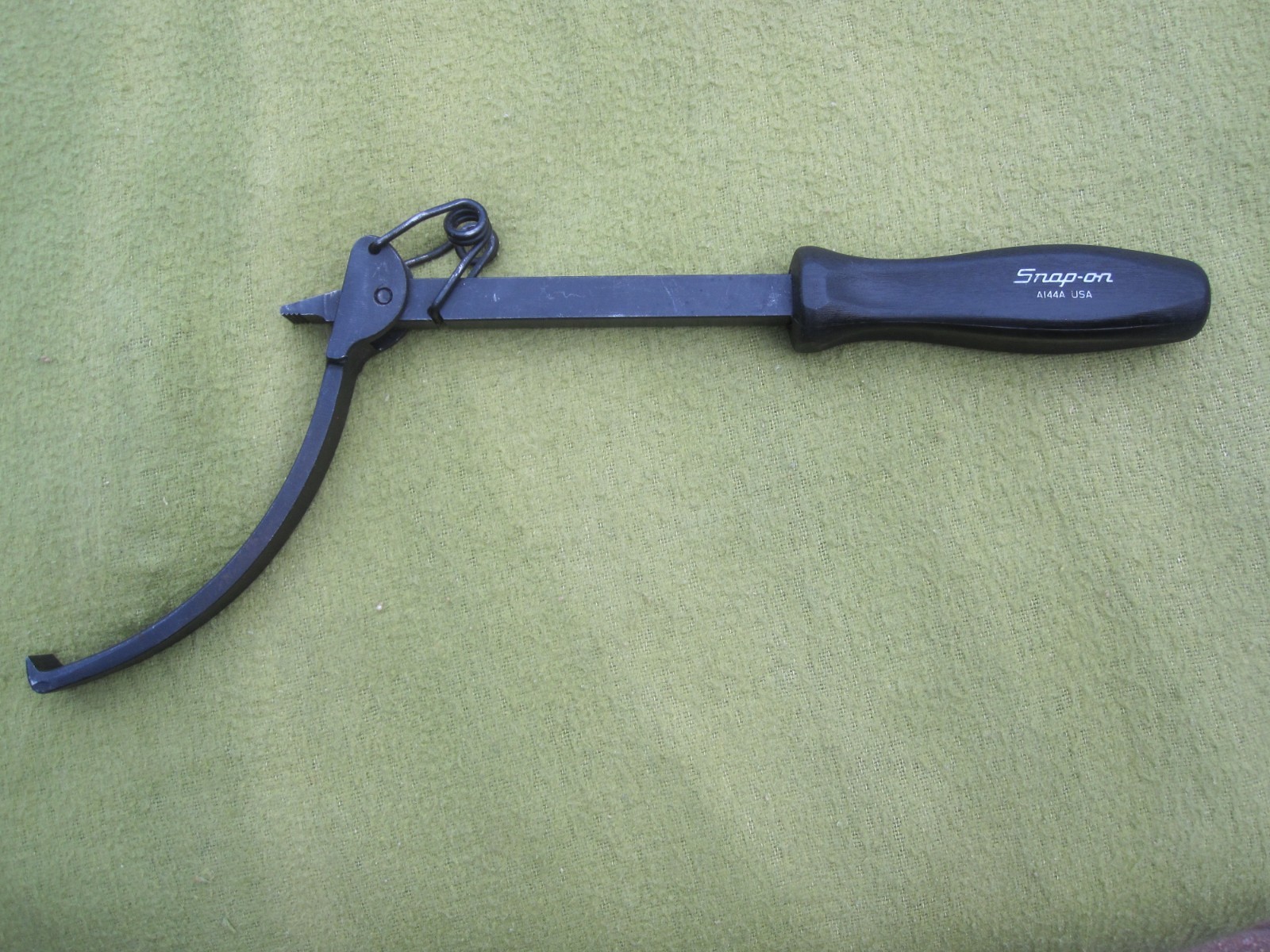 Snap On A144A Flywheel Turning Turner Tool USA Black Hard Handle