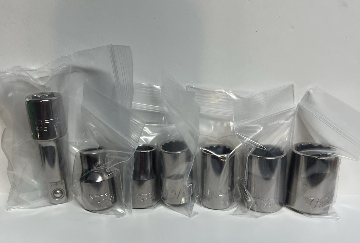 LOT of 7 Craftsman sockets set 12 pt 1/2″ Drive Series G , 7/16 to 7/8″ w/ ext.