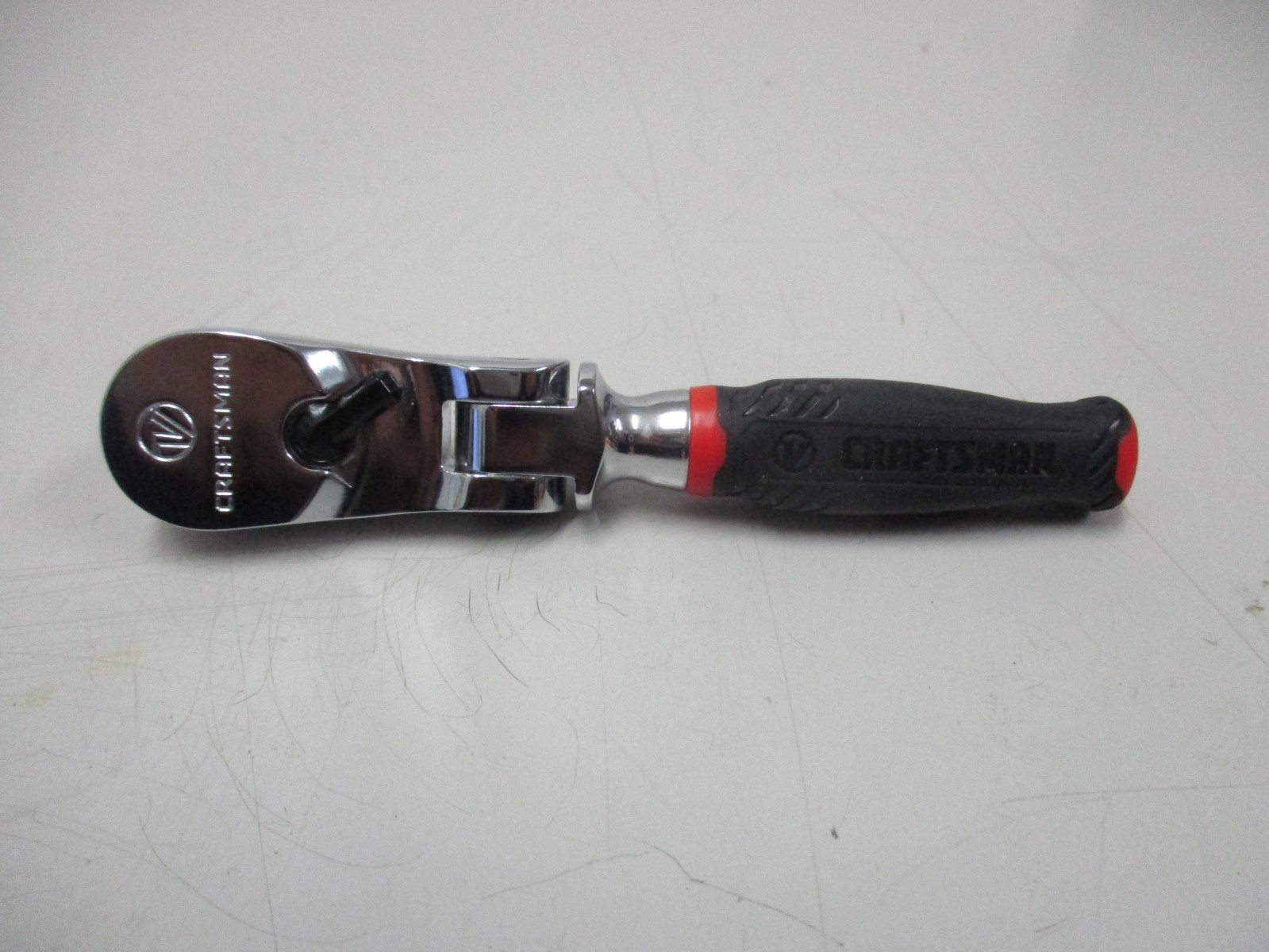Craftsman V Series 1/4″ Drive Flex Head Comfort Grip Ratchet CMMT86305V 4-3/4″ L