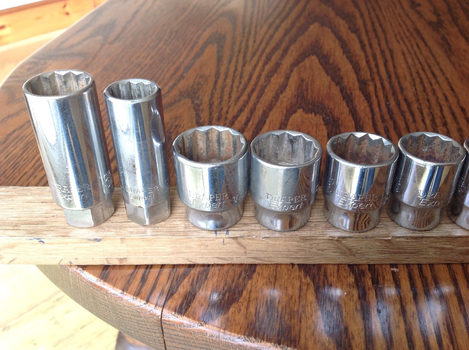 12 Draper Expert AF Sockets With 1/2″Drive 1″ to 7/16″ & 2 Spark Plug Sockets.