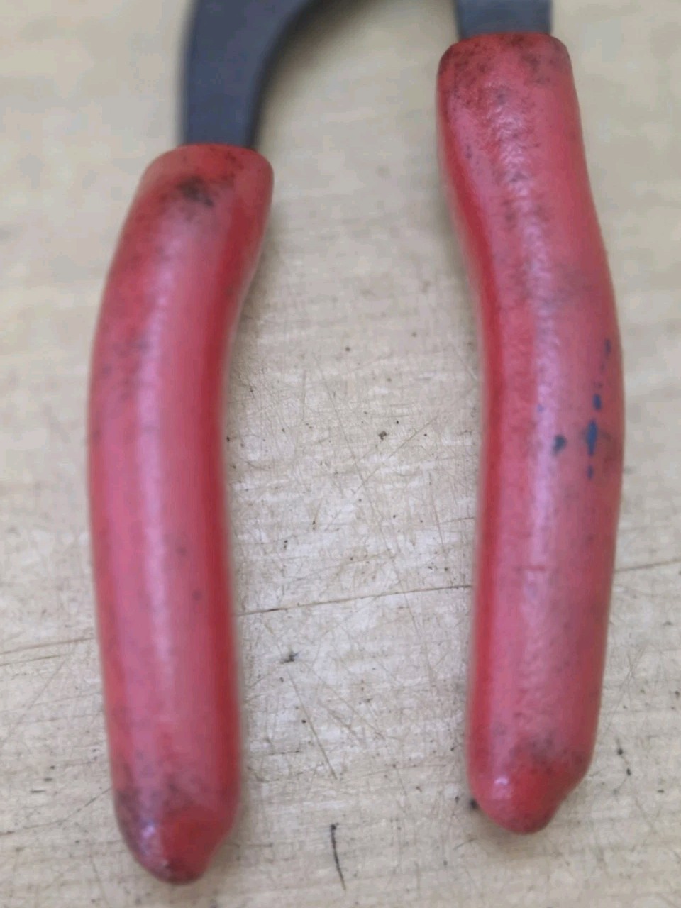 Snap On AWP45 – 5″ Long Soft Grip Adjustable Joint Pliers